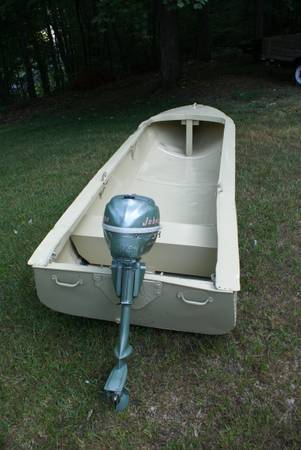 Photo Lund Ducker - Duck Boat $1,350