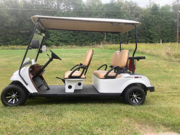 Photo Street legal golf cart $9,999