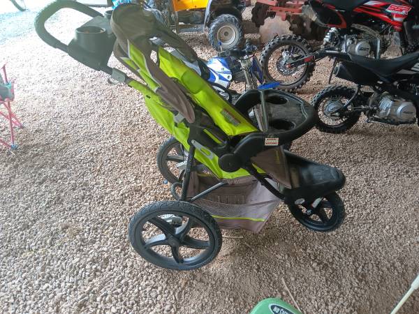 Photo Stroller and instep to pull behind the bike