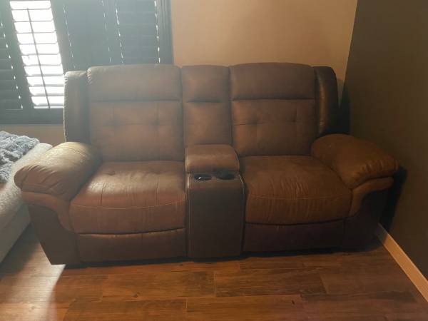 Photo 2 seater recliner