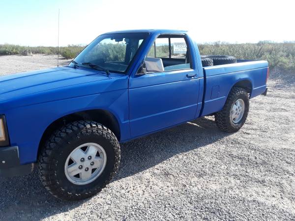 85 Chevy 4x4 S10 v8 - $4000 (Horizon) | Cars & Trucks For Sale | El ...