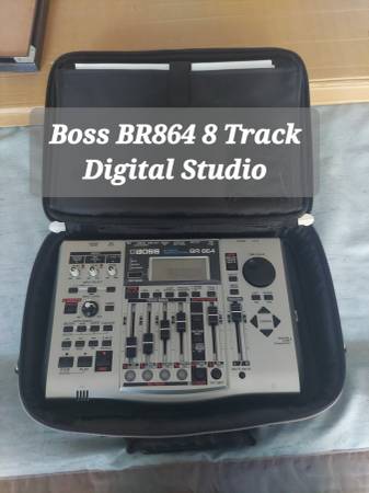 BOSS BR-864 8-TRACK DIGITAL STUDIO $174