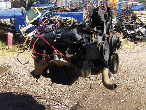 Photo Chevrolet Engine 454 running out of 1986 Chevy truck $2,500
