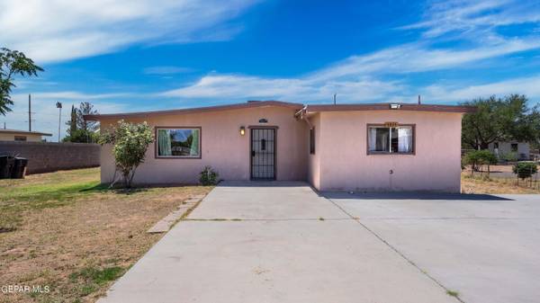 Photo Find a home, the easy way - Home in El Paso. 4 Beds, 2 Baths $205,000