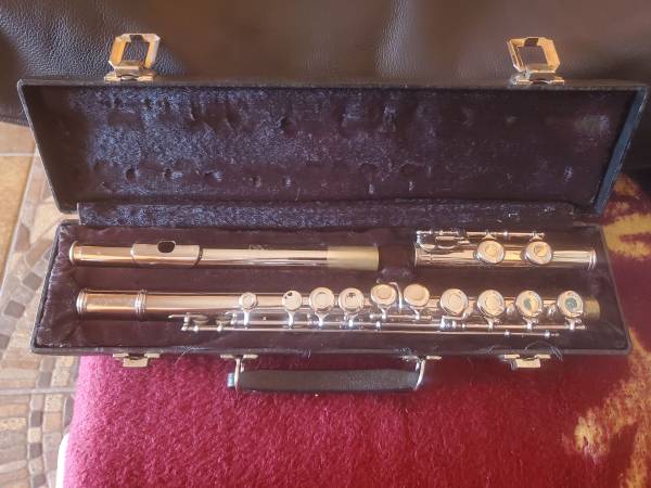Photo student music instrument $125
