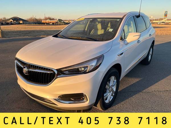 Photo 2018 BUICK ENCLAVE LOW MILES LEATHER NAV 1 OWNER 3RD ROW - $33,995 (GREAT FINANCING AVAILABLE 3RD ROW LEATHER NAVIGATION)