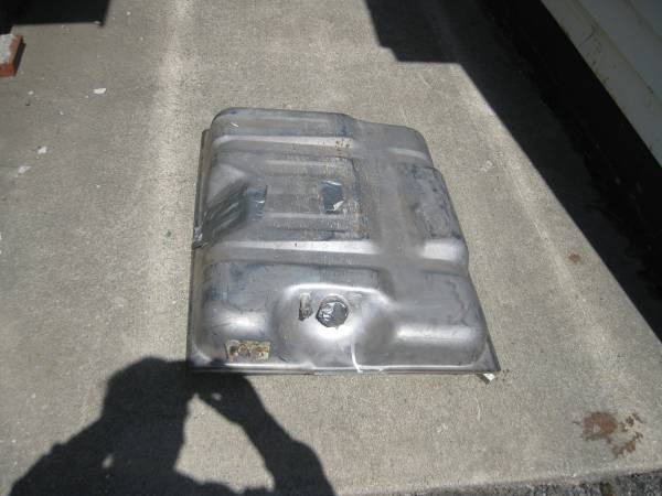 Photo 1973-79 FORD PICK UP NEW GAS TANK $125