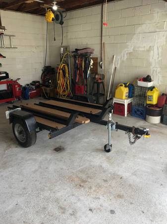 Photo 3 place motorcycle trailer $450