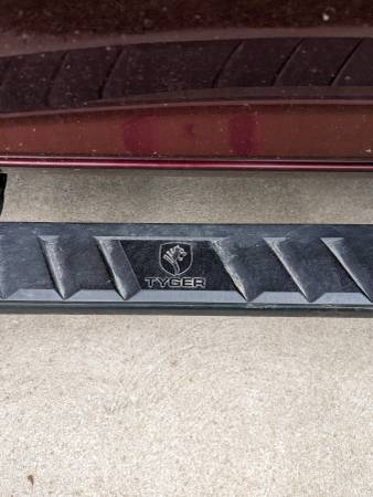 Photo Ram step bars $85
