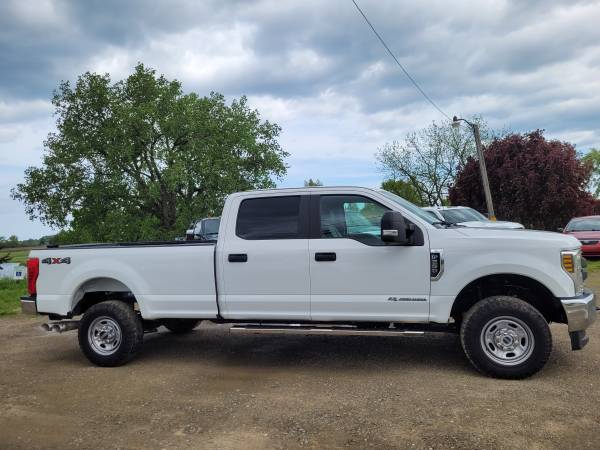 Photo SAVE $11,000--2019 FORD F250 SD CREW 4X4--6.7L DIESEL-WARRANTY--839 BED - $45,999 (NORTH EAST, PA)