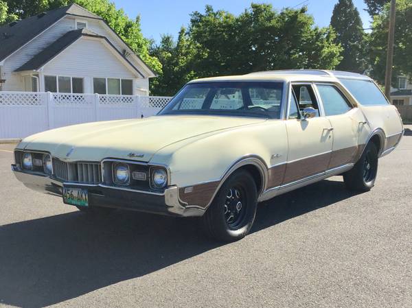 1968 OLDSMOBILE VISTA CRUISER STATION WAGON - $3150 (1048 River Road ...