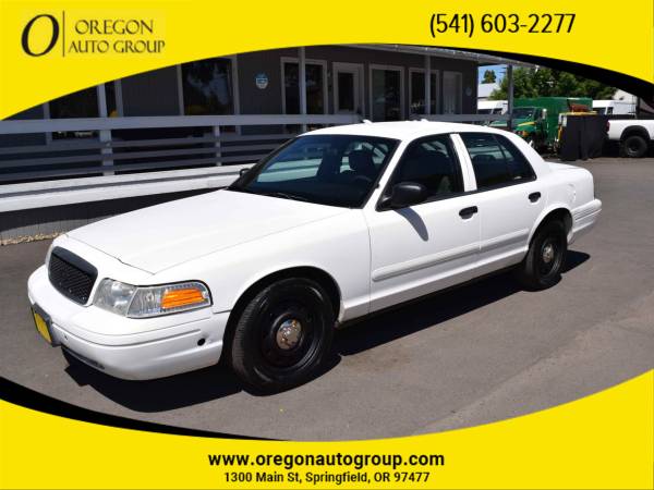 Photo 2008 Ford Crown Victoria Vic Sedan 4D P71 POLICE INTERCEPTOR LOW MILES - $3,999 (541-603-CARS(2277) - 1300 Main St Springfield, OR 97477)