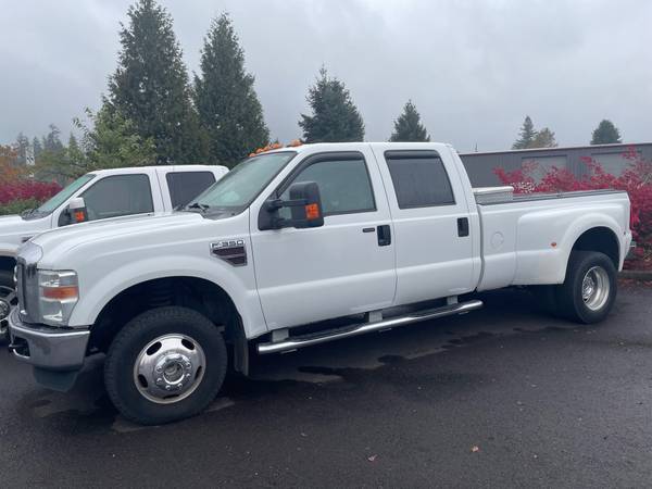Photo 2008 Ford Super Duty Diesel 4x4 Dually F350 - $24,000 (Cottage Grove)