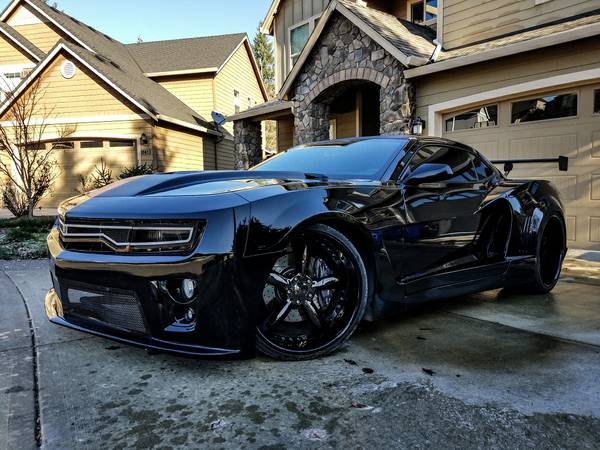 Chevrolet camaro custom