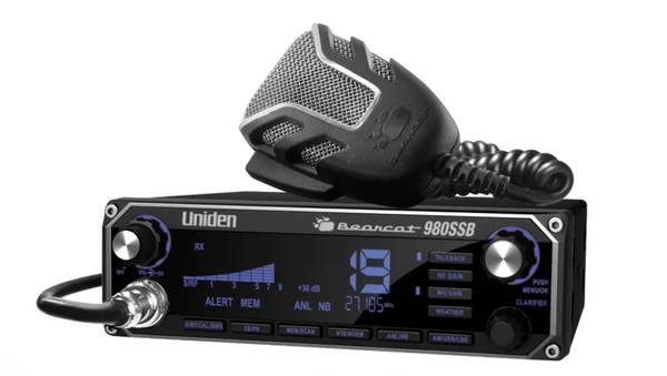 Photo Complete CB Radio (Mobile) Uniden Bearcat 980 SSB with 200W Linear Amp $700