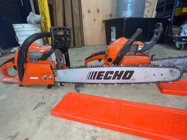 Photo ECHO 20 in. 50.2 cc 2-Stroke Gas Rear Handle Chainsaw $200