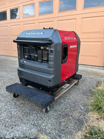 Photo Honda generator $1,800