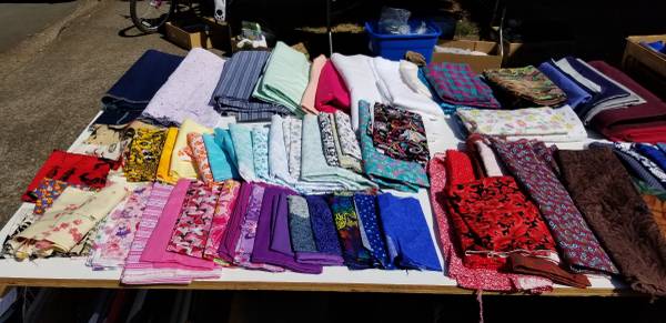Photo Huge Fabric Sale - 813 10 am to 4 pm $123