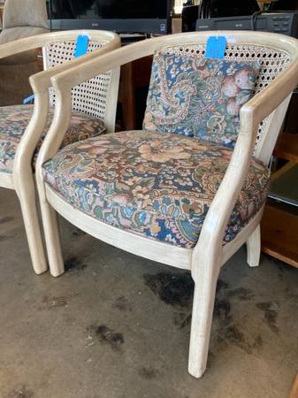 Photo Mid Century Cane Back Chairs (w48j) $30