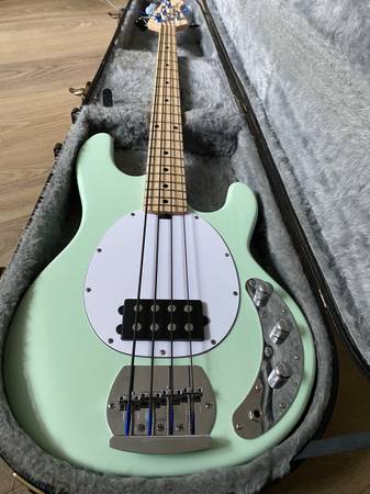 Photo Sterling musicman bass with case $300