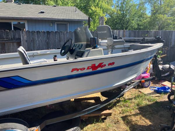 Tracker boat $4,500