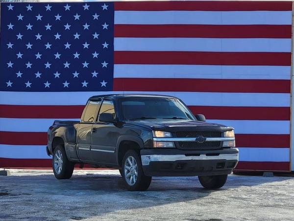 Photo 2003  Chevrolet  Silverado 1500 Extended Cab  4WD - PATRIOT AUTO BR - $7,999 (Dimond Costco)