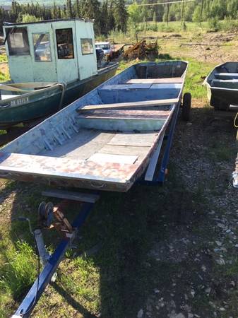 Photo 24 foot boat camo with new trailer $3,000
