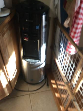 Photo Glacier bay water cooler and heater. $200