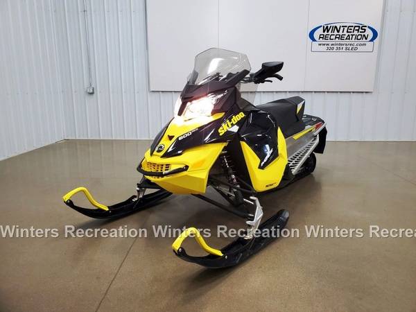 2016 Ski-Doo MXZ Sport 600 ACE Snowmobile, Yellow  Black $4,995