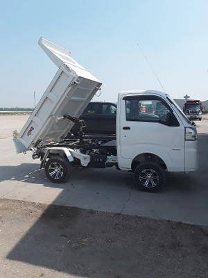 Photo 2017 Daihatsu Hijet mini truck snow plow $26,700