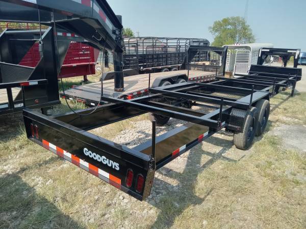 32 ft New pipe trailer $12,500