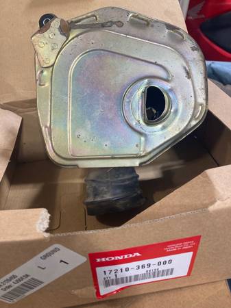 Photo Honda CB360 air filters. $40