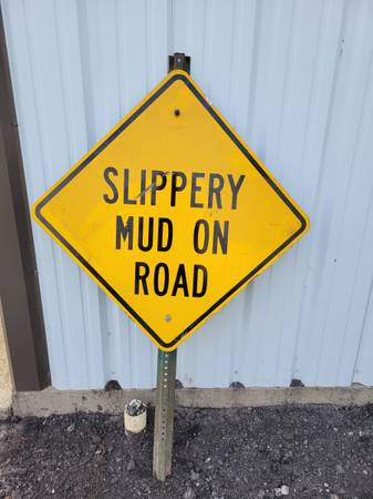 Photo Mud on road signs $25