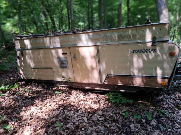 Photo Project trailer (old pop-up cer) $250
