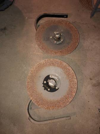 Photo Sunflower Disk Chisel Ripper Assemblies and C Springs $500