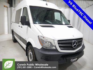 Photo Used 2015 Mercedes-Benz Sprinter 2500 for sale