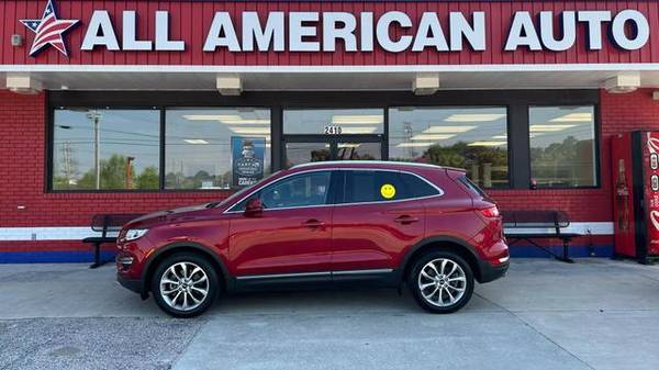 Photo 2019 Lincoln MKC Select Sport Utility 4D $23,481