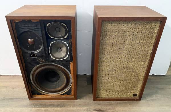 Photo AR Acoustic Research AR-2A Audiophile Acoustic Suspension Speakers $499