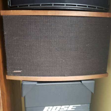 Photo Bose 901 Series V with EQ $400