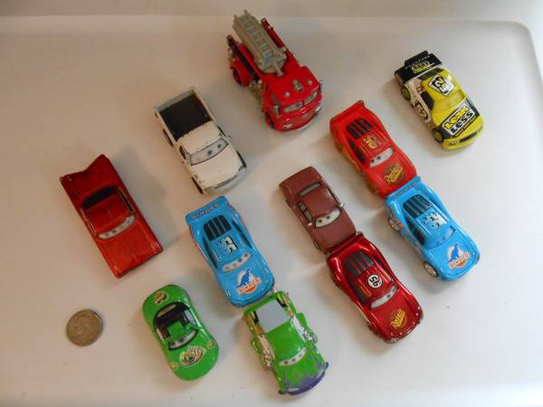 Photo DisneyPixar Cars Lot With Lenticular Eyes $25