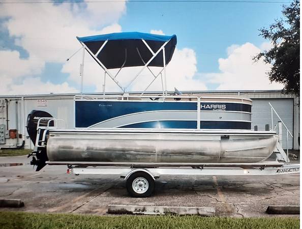 Photo Boat is in great shape with no rips or tears $13,500