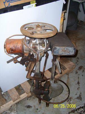 Photo Buying Old Antique  Newer Boat Motors