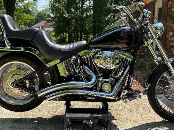 Photo Harley Davidson Softail Custom $8,000