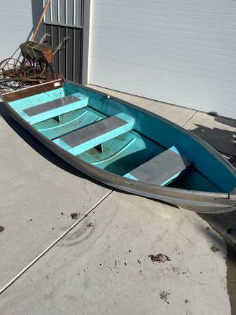14 Sea-King Aluminum Boat $500