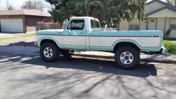 Photo 1967 to 1979 f100, f150, f250 and highboy parts $10