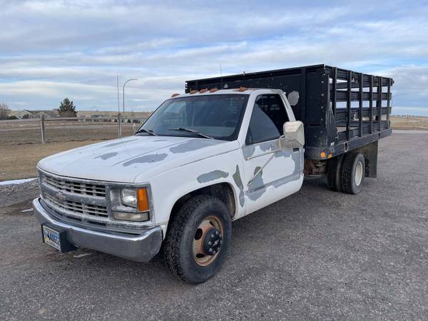 Photo 1997 Chevy 2wd 3500 Dually - $5,500 (Gillette, Wyoming)
