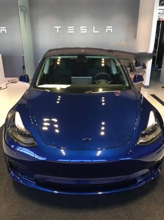 2018 Tesla Model 3 Long Range $27,500