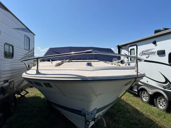 Photo Bayliner Boat with Trailer $750