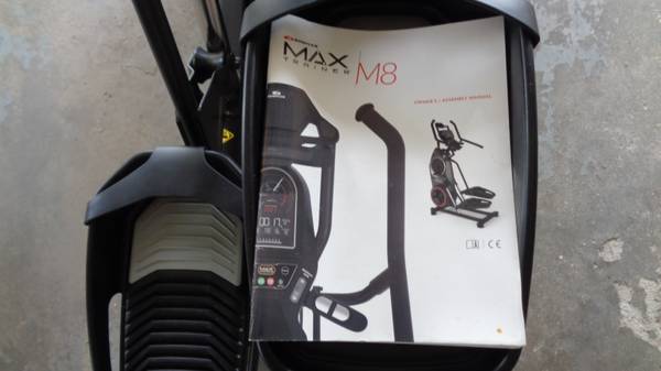Photo Bowflex MAX Trainer M8 $950