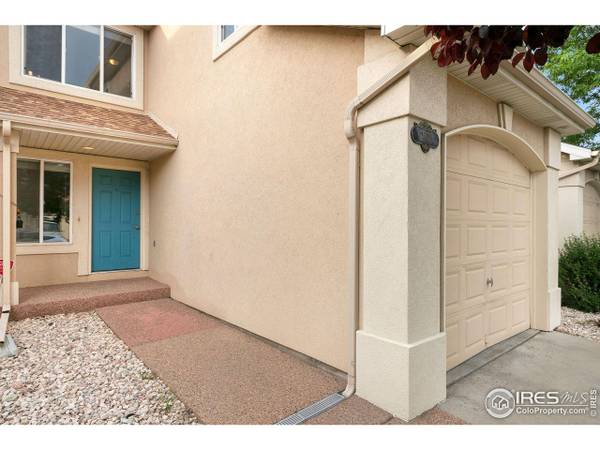 Photo Built in 1996, this well maintained 2 story townhome provides 3 spacio $1,800